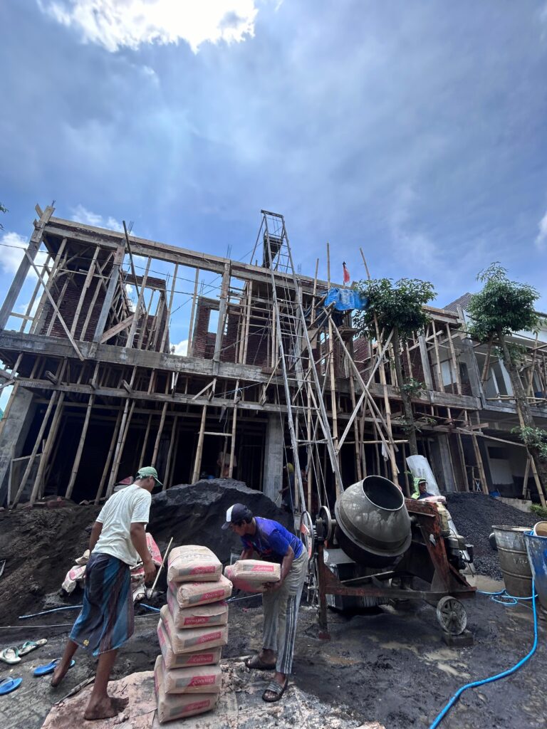 WhatsApp Image 2025-10-24 at 13.54.07 (1)