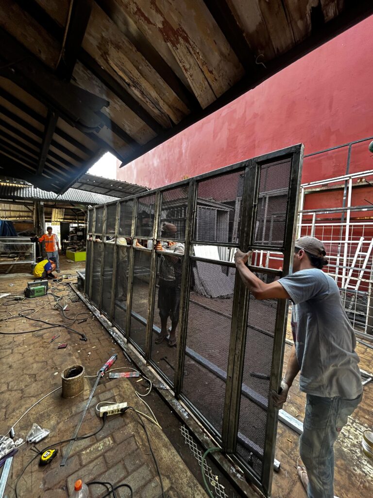 WhatsApp Image 2025-10-24 at 13.54.07